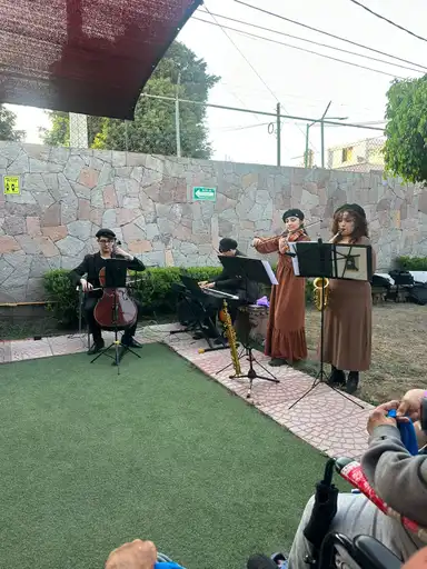 Imagen del album "La Música es para todos"